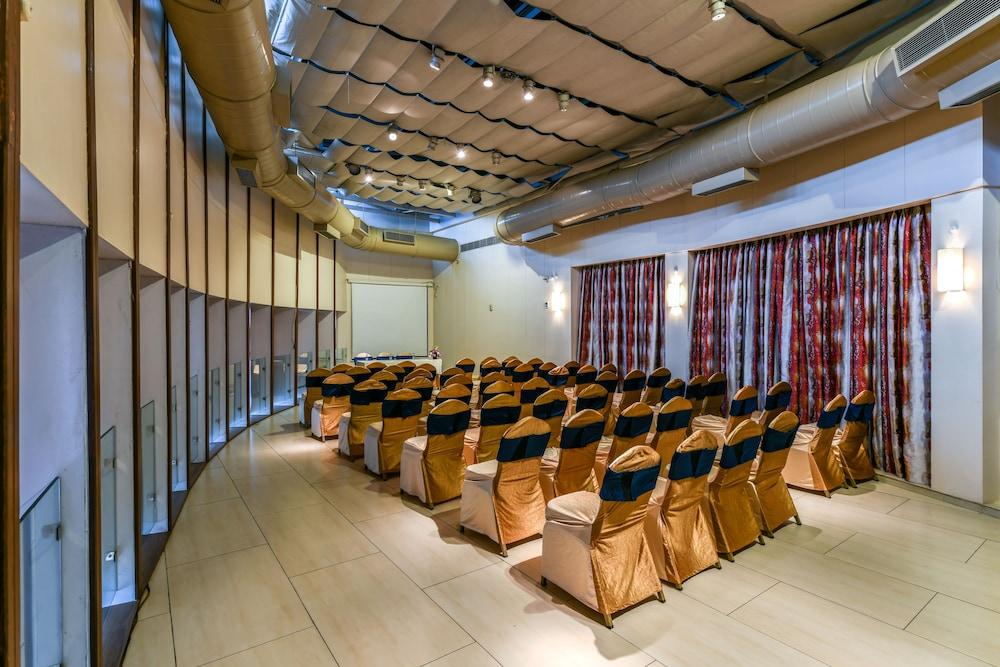 The Regale By Tunga Hotell Mumbai Eksteriør bilde