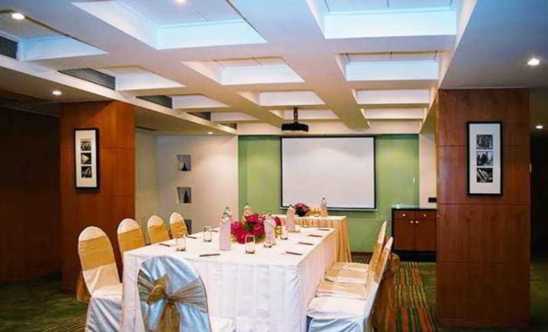 The Regale By Tunga Hotell Mumbai Eksteriør bilde